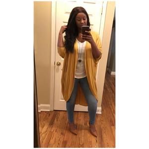 Meet your Posher, Antonetta